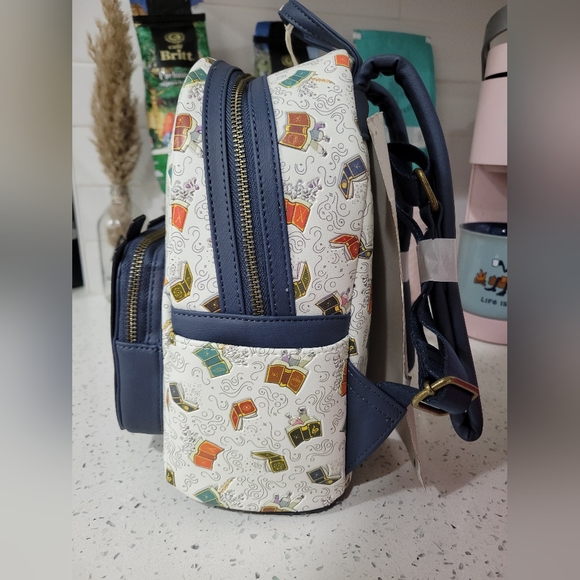 NWT Funko LOUNGEFLY Fantastic Beast Magical Books Mini Backpack Harry Potter - Picture 4 of 6